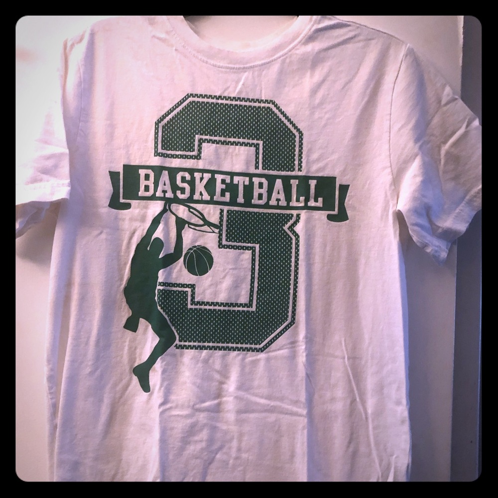 Cherokee Basketball Short Sleeve T-Shirt XL